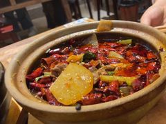 -有红鸡毛店·砂锅菜(抚琴夜市店)