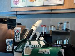 -星巴克(青岛火车北站候车大厅店)