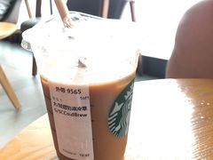 -星巴克(成都东站店)