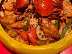 -多嘴肉蟹煲(万达店)
