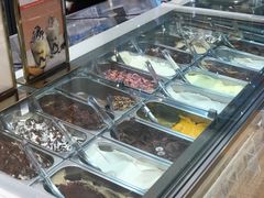 -VENCHI 闻绮(上海佛罗伦萨小镇店)