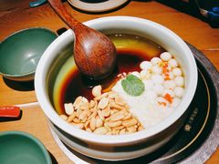 -吃饭皇帝大土家民族菜(正大广场店)