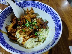 -沪西老弄堂面馆(定西路店)