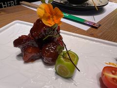 -临界音乐酒馆·小龙虾·江湖菜(华熙LIVE·鱼洞店)