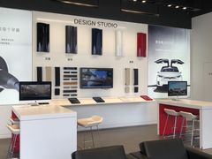 -TESLA 特斯拉(上海太古汇体验店)