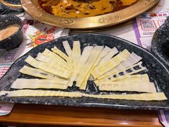 -哥老官重庆美蛙鱼头(五角场合生汇店)
