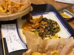 -云阿蛮云南生烫牛肉米线(奉贤路店)