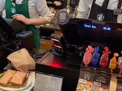 -星巴克(上海虹桥新天地二店)