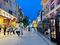 -一棠龙虾•王牌虾球(楚河汉街店)