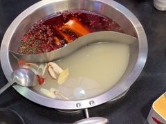 -辣莊重庆老火锅(威海高铁站韩乐坊店)