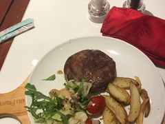 -斗牛士牛排(南京东路店)