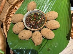 -野山舂·贵州现舂酸汤火锅(鸿通城店)