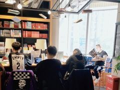 -西西弗书店&矢量咖啡(凯德晶萃广场店)