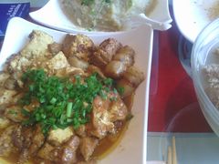 -吴记酱骨炖菜馆(西大直街店)