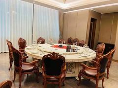 -宝燕壹号景观餐厅(龙盛国际商业广场店)