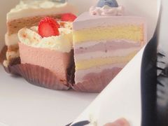 草莓重芝士-PETIT PARIS 小巴黎(花园道店)