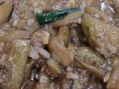 -湖南人家湘菜馆(镇江路店)