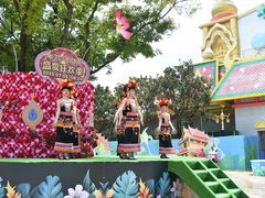 -七彩云南欢乐世界