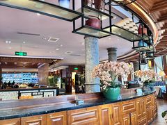 -八府香鸭·啫啫煲(华山路店)