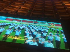 -鸿通城购物中心