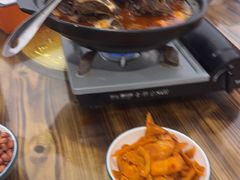 -冶建镜子·老南昌大排档·江西虾王(总店)