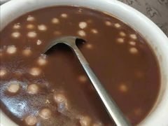 红豆沙圆子-宝界普菲特湖畔酒店