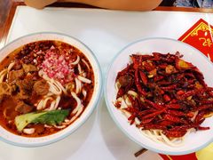 -杨记跷脚牛肉面(临汾鼓楼广场店)