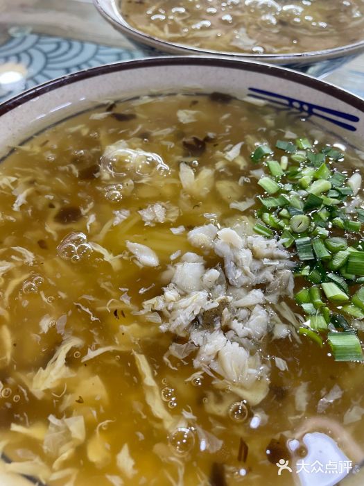 鲁毓鲜蓬莱小面(黄山路店)精品鱼卤面图片