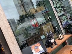 -I HOLIC艾豪丽披萨(KKone店)