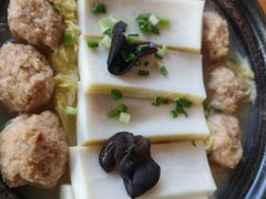 -莲餐厅·湖北菜·潜江小龙虾店(愚园路店)