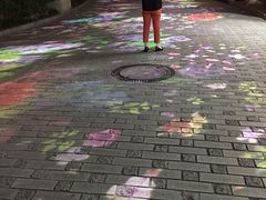 地上的灯光秀-1933老场坊