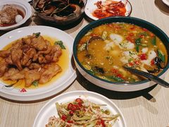 -小船渔村•大连菜•大连焖鱼(黄河路店)