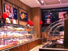 面包甜点陈列柜-巴黎贝甜·生日蛋糕(杭州文二路店)