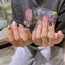 -MOMO·Nail美甲美睫