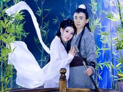 -九月鹰飞汉服摄影工作室