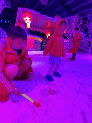 -圣名游乐城冰雪大世界