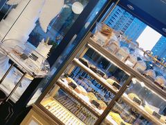 面包甜点陈列柜-BONBON BAKERY