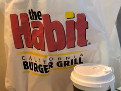 -The Habit Burger Grill 哈比特汉堡(复兴soho店)