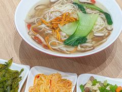-鼎义丰功夫面(星光大道店)