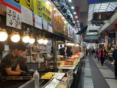-西归浦每天偶来市场