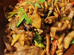萝卜干回锅肉-宜宾市叙州区川西坝子土菜馆