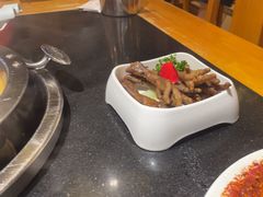 -一斗火锅·招财羊毛肚(北温泉九号店)