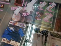 -全家便利店(愚园店)