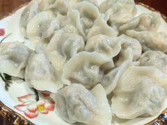 -东来菜馆•手抓海鲜家常菜•海鲜锅贴(鸽子窝店)