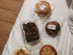 -雀食面包店(钟楼店)