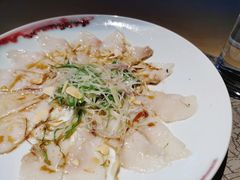 薄切鲜鱼片-穹六人间 people 6(岳阳路店)