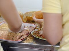 -Bánh Mì Huynh Hoa