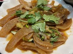 -一鼎牛鲜活牛肉城(晋江海峡国际食品城店)