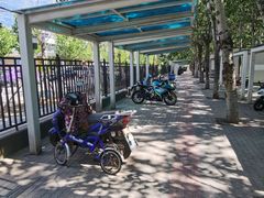 -朱辛庄(地铁站)