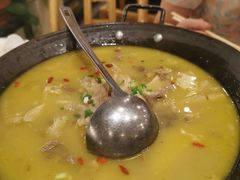 -霄汉牛三鲜湖北砂锅菜(万松园2店)